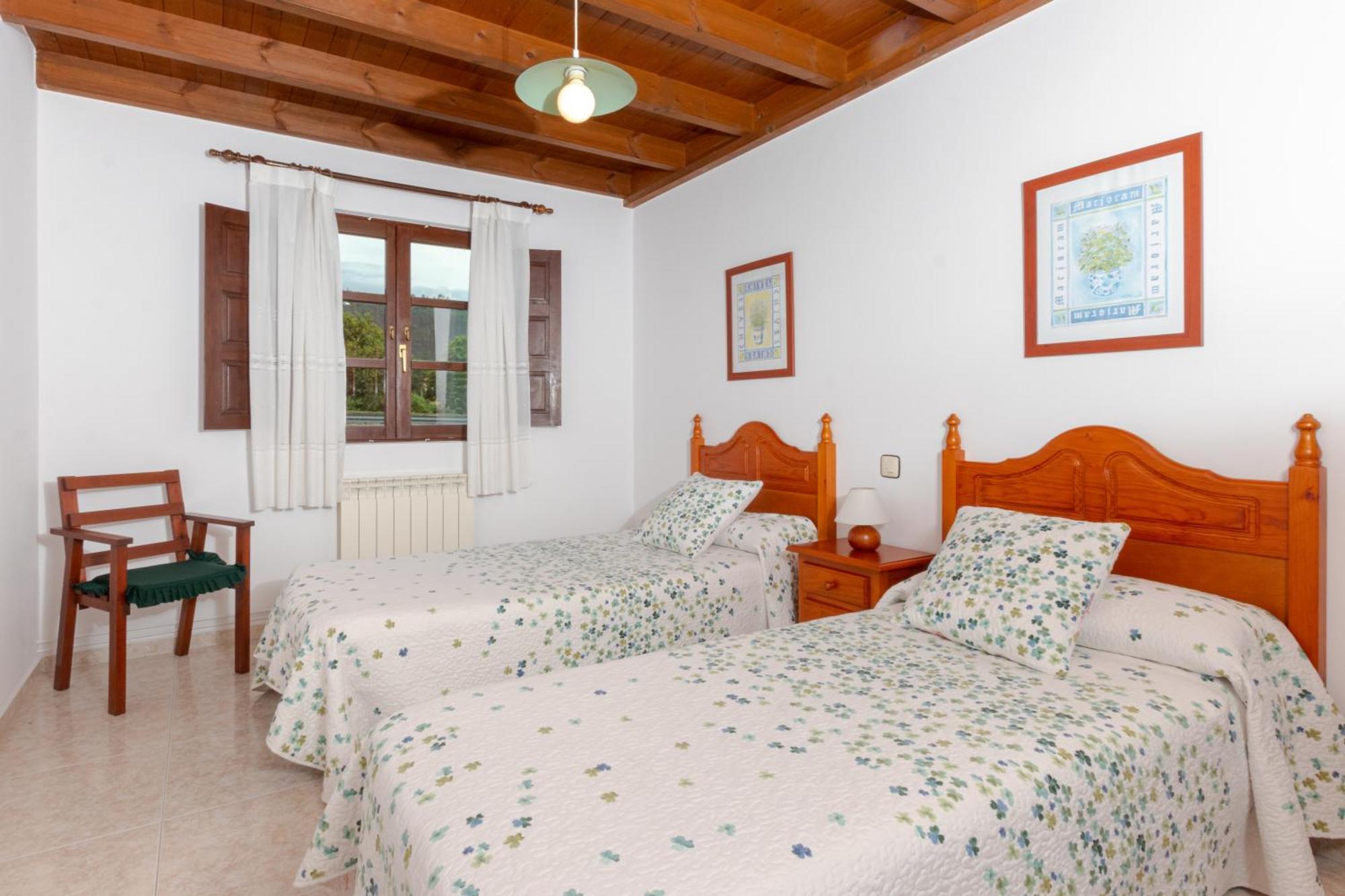 Apartamentos El Acebo Naves  Room photo
